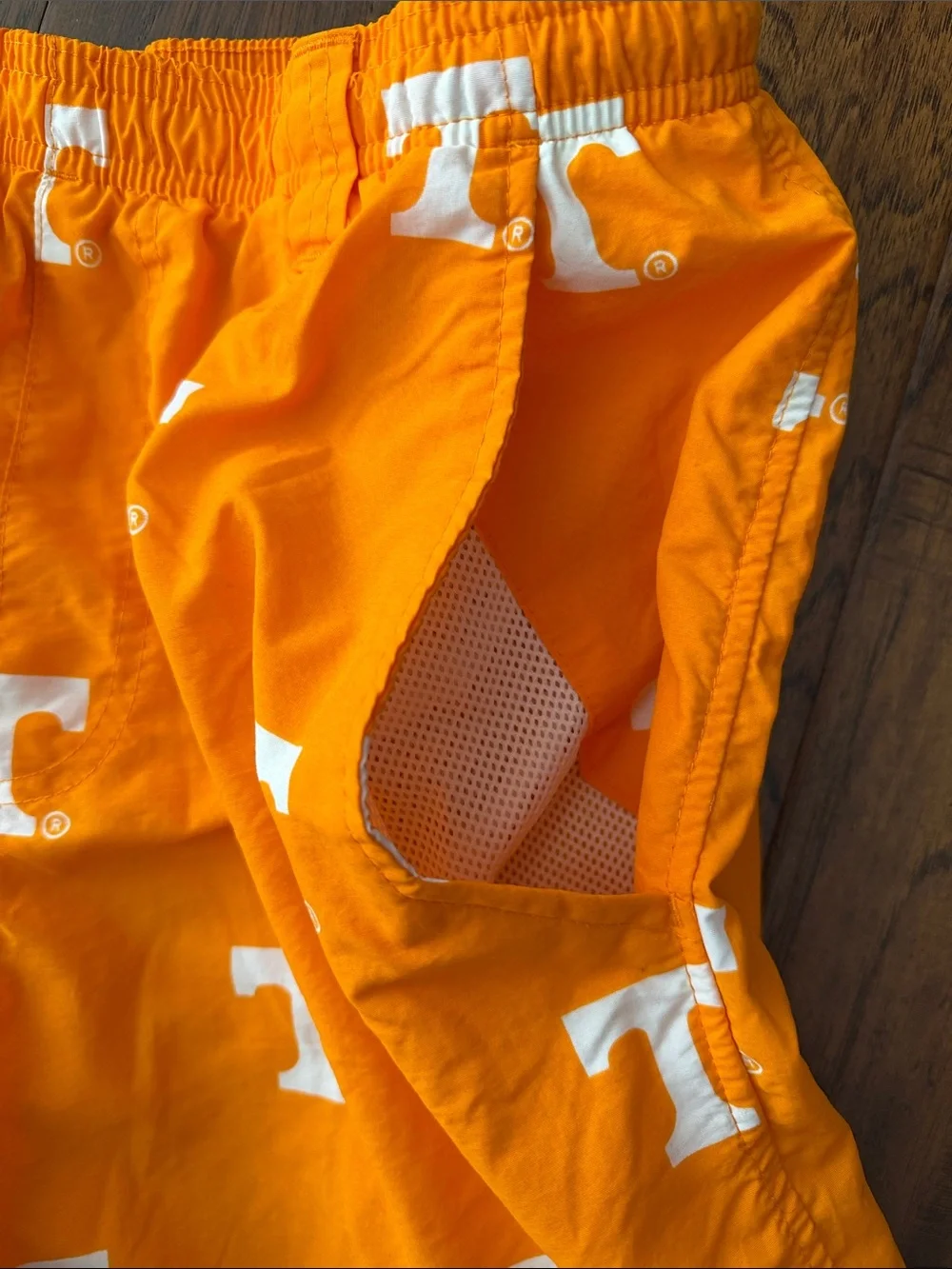 Men's Tennessee Vols Power T Logo Columbia Swim Trunks